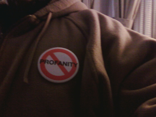 button_photo1.jpg (61536 bytes)